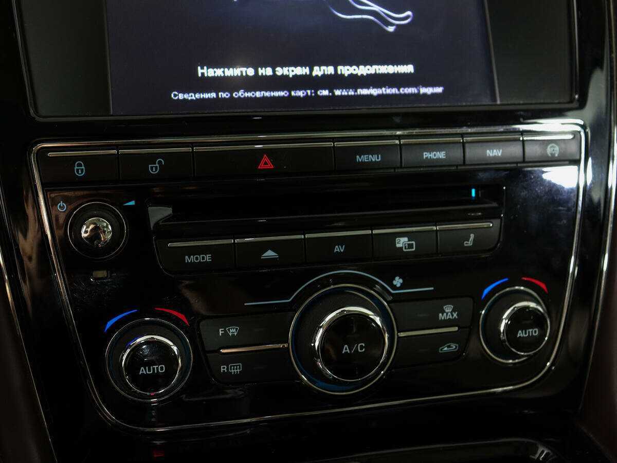 Jaguar XJ Long, 2014 Фото №35