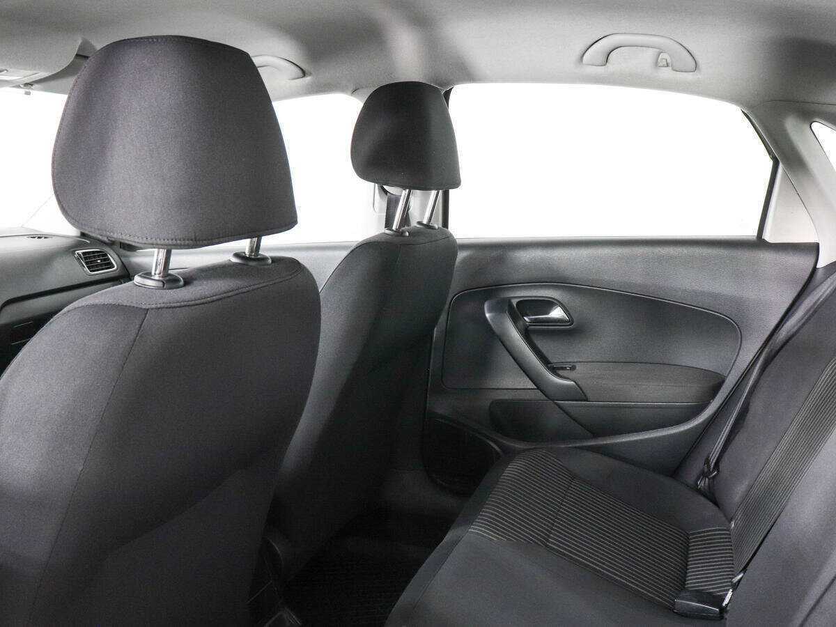 Volkswagen Polo, 2011 Фото №12