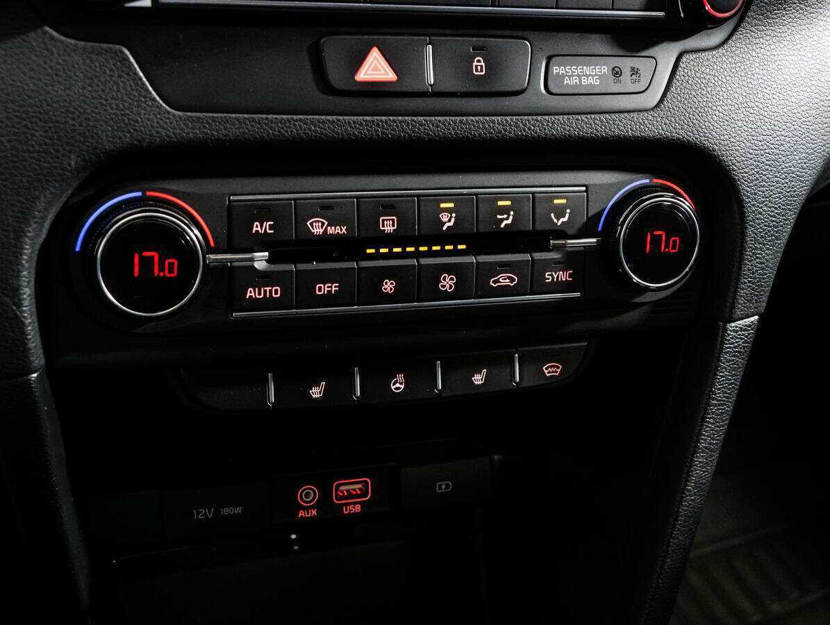 Kia Ceed, 2019 Фото №11