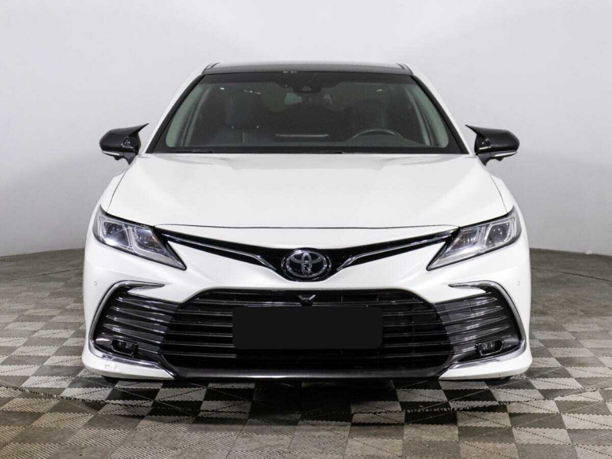 Toyota Camry, 2022 Фото №2