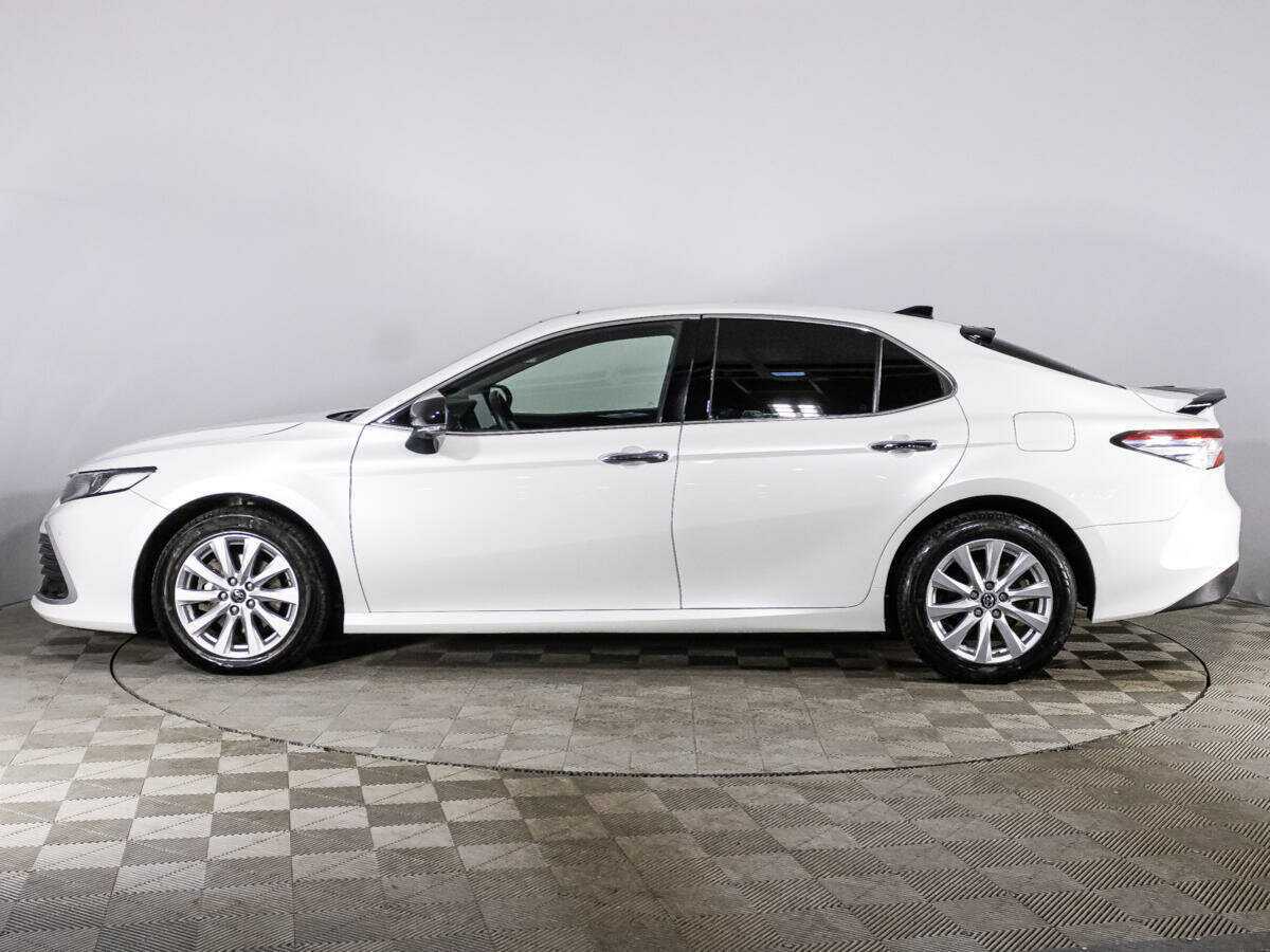 Toyota Camry, 2022 Фото №8