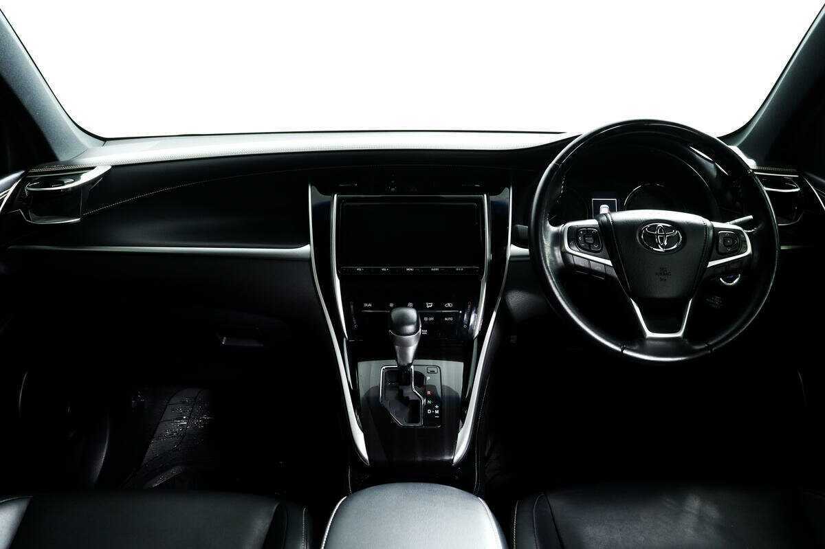 Toyota Harrier, 2019 Фото №11