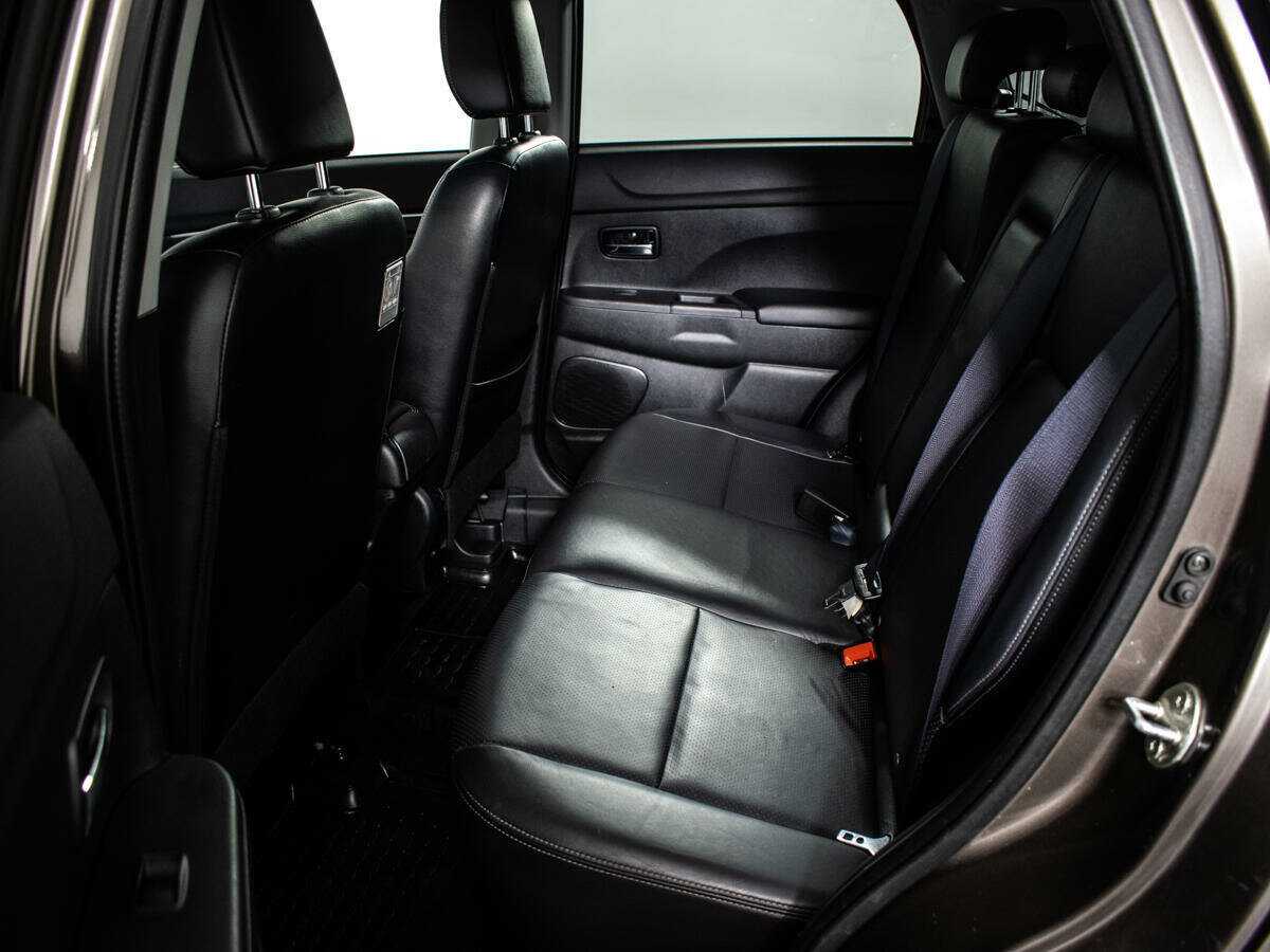 Mitsubishi ASX, 2011 Фото №10