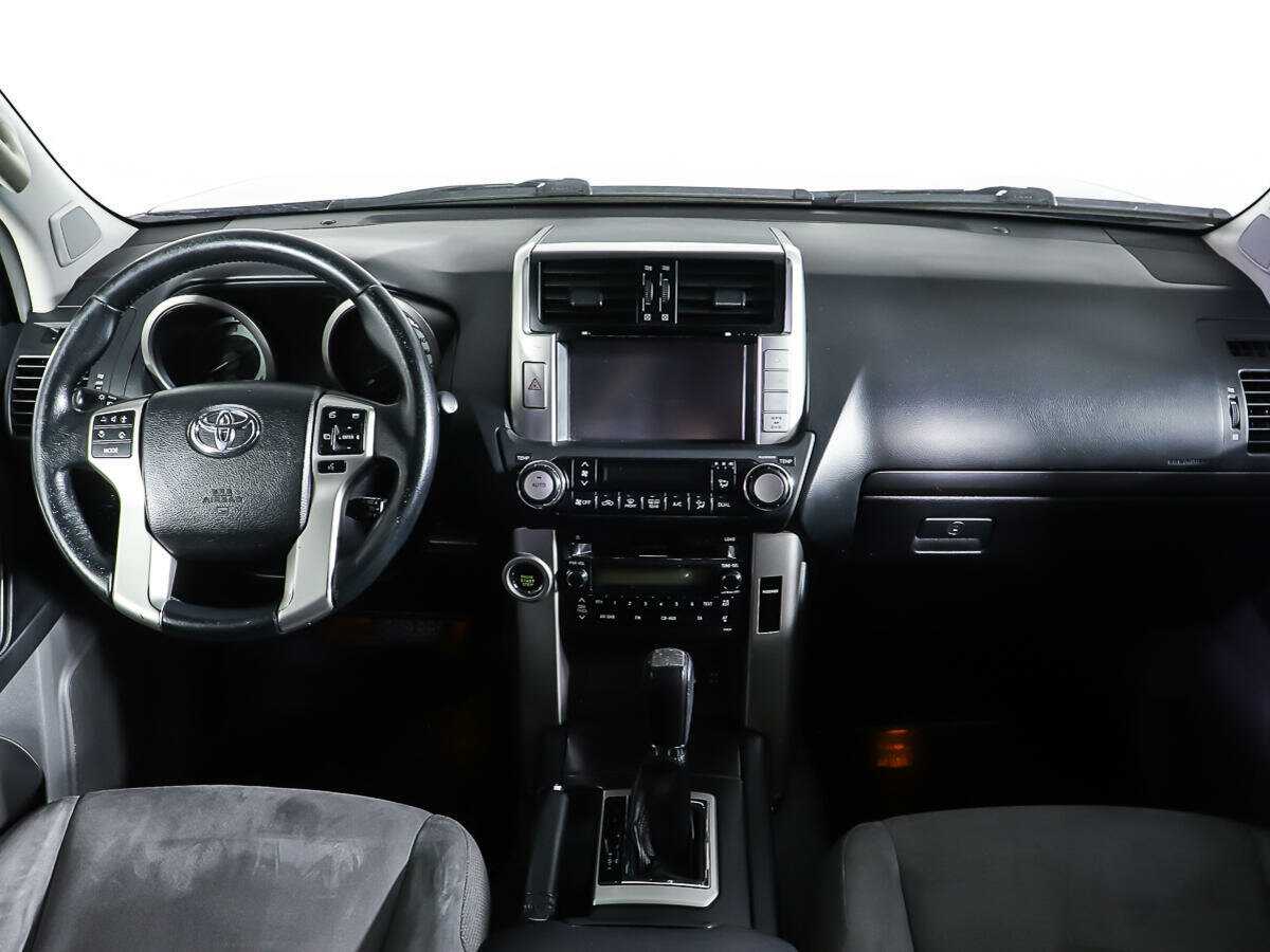 Toyota Land Cruiser Prado, 2010 Фото №13
