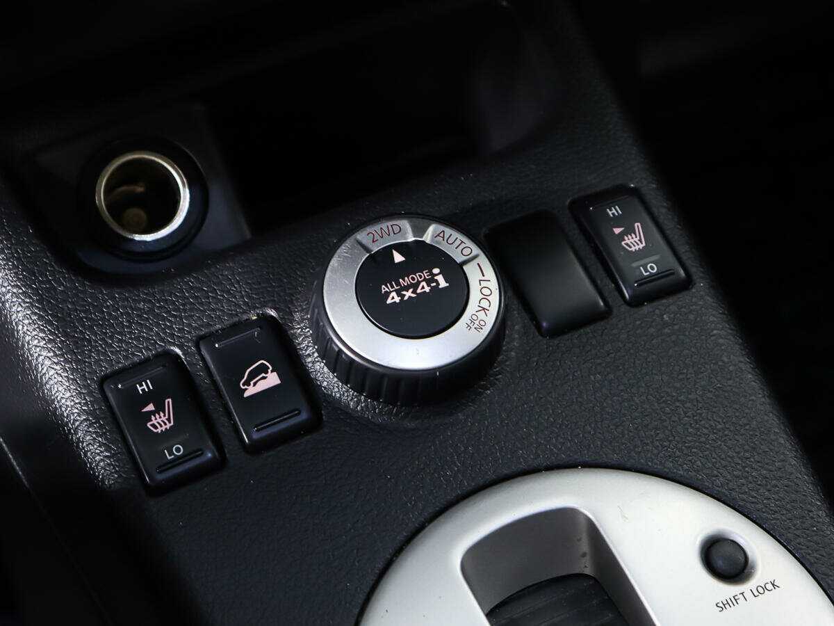 Nissan X-Trail, 2011 Фото №17