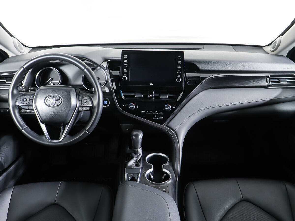 Toyota Camry, 2021 Фото №11