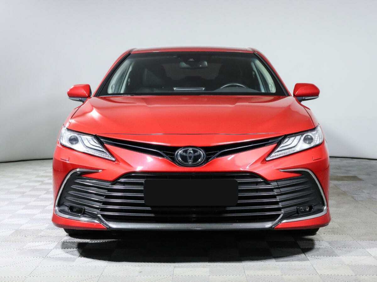 Toyota Camry, 2021 - 43 900 км. | Фото №2