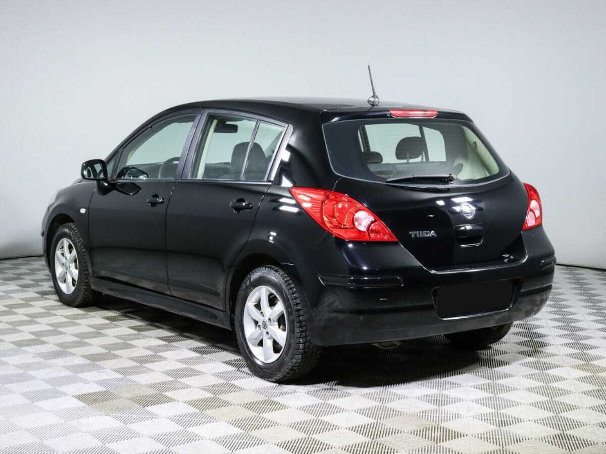 Nissan Tiida, 2011 - 97 000 км. | Фото №6