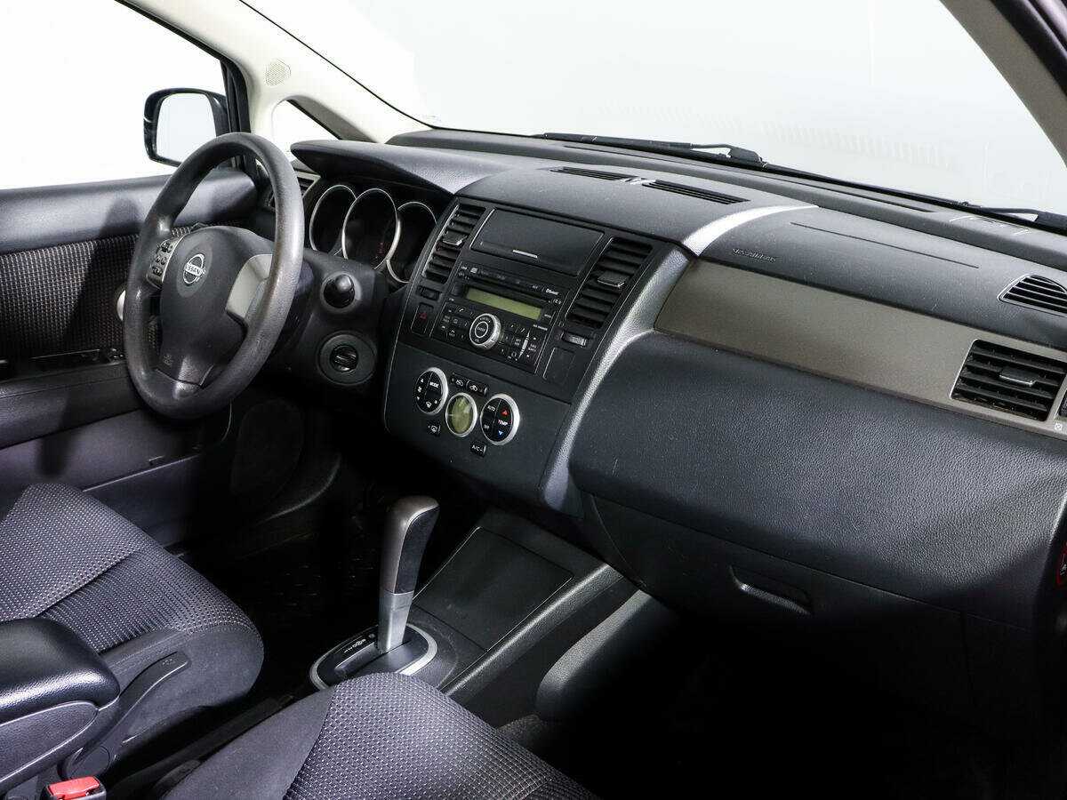 Nissan Tiida, 2011 - 97 000 км. | Фото №7