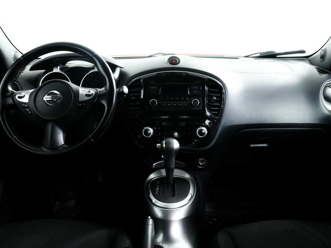 Nissan Juke, 2011 Фото №11