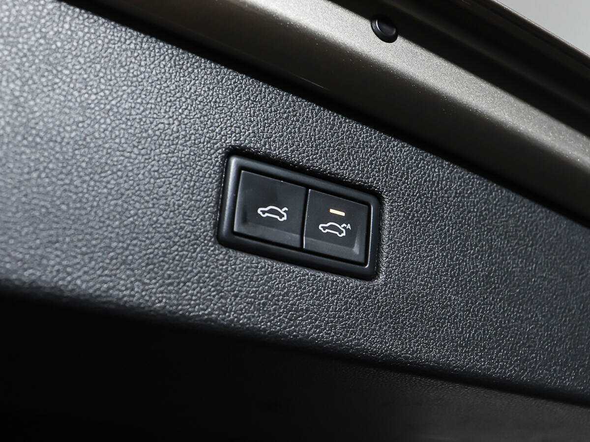 Volkswagen Tiguan, 2017 Фото №18