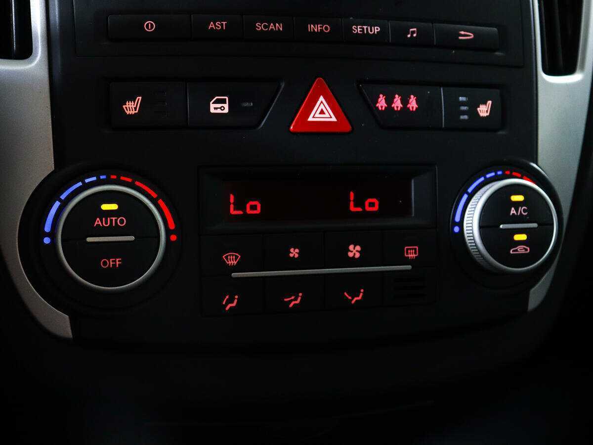 Kia Ceed, 2010 Фото №13