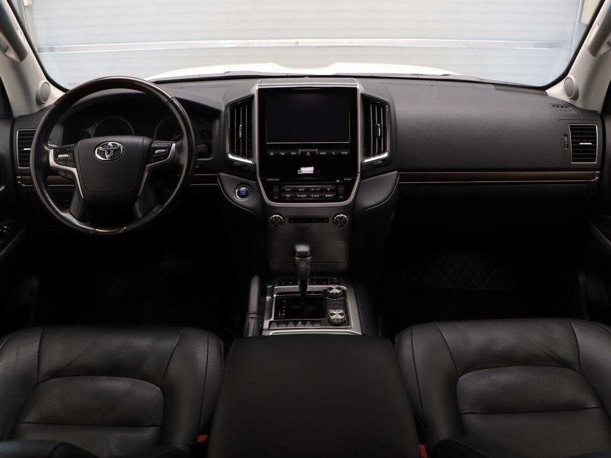 Toyota Land Cruiser, 2019 Фото №9