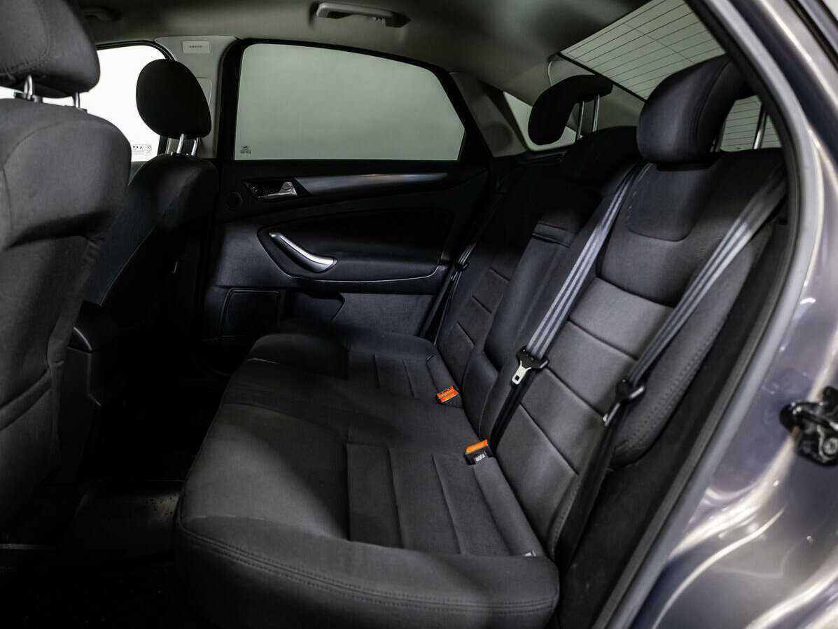 Ford Mondeo, 2011 Фото №10