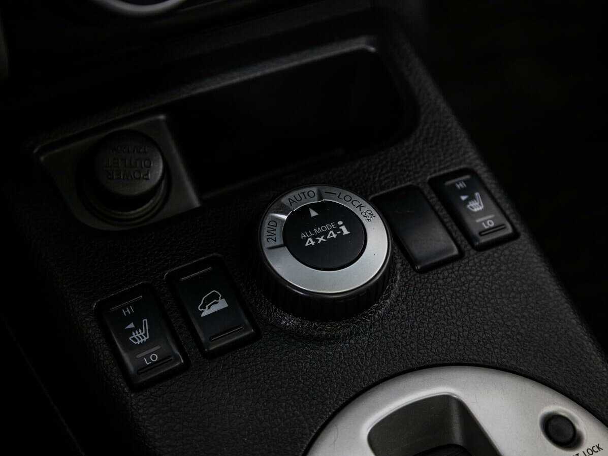 Nissan X-Trail, 2011 Фото №14