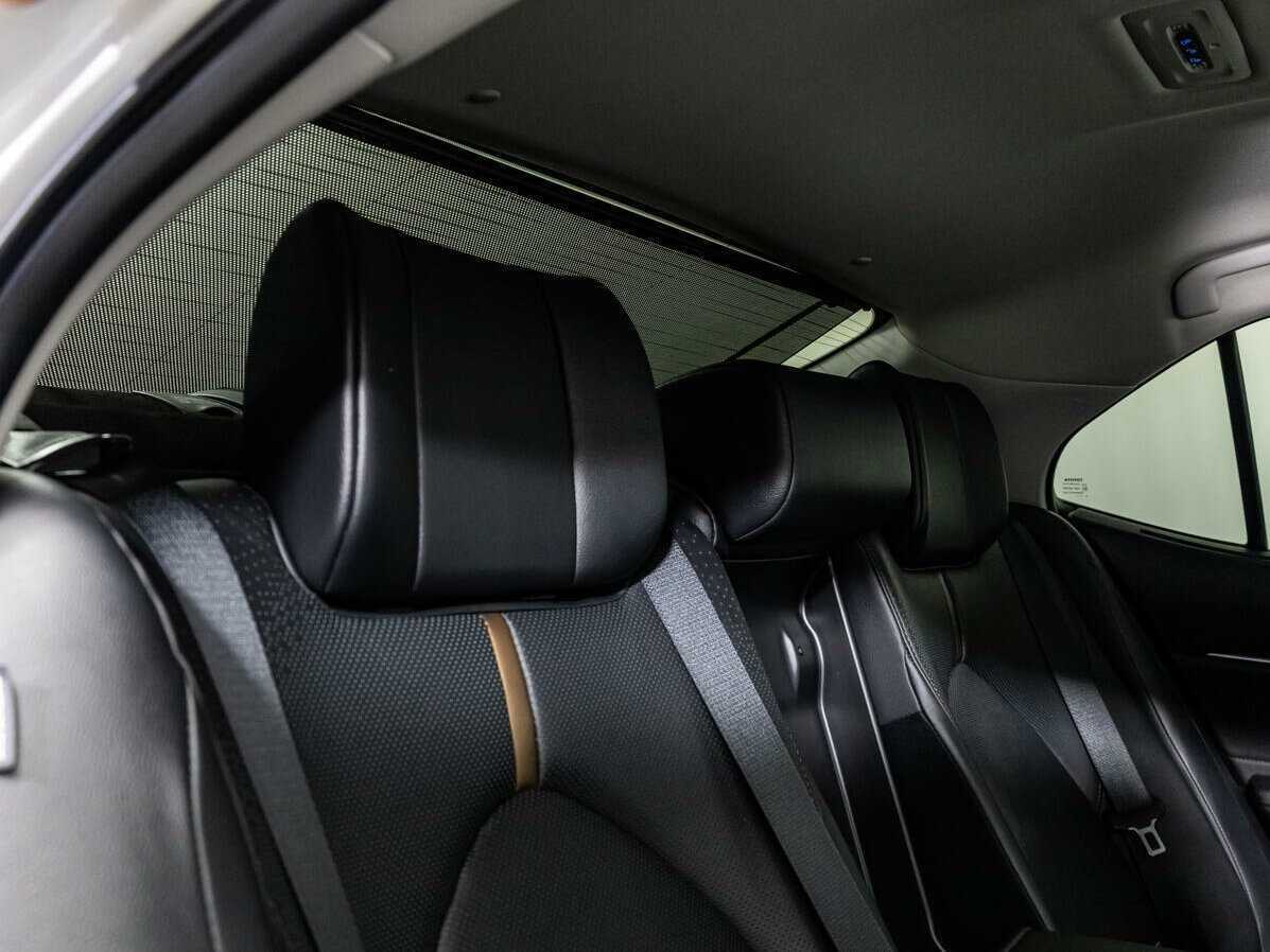 Toyota Camry, 2018 Фото №15