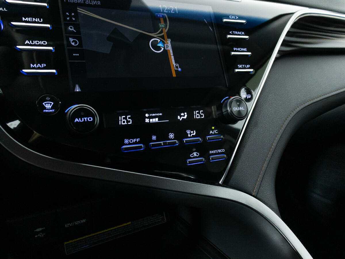 Toyota Camry, 2020 Фото №16