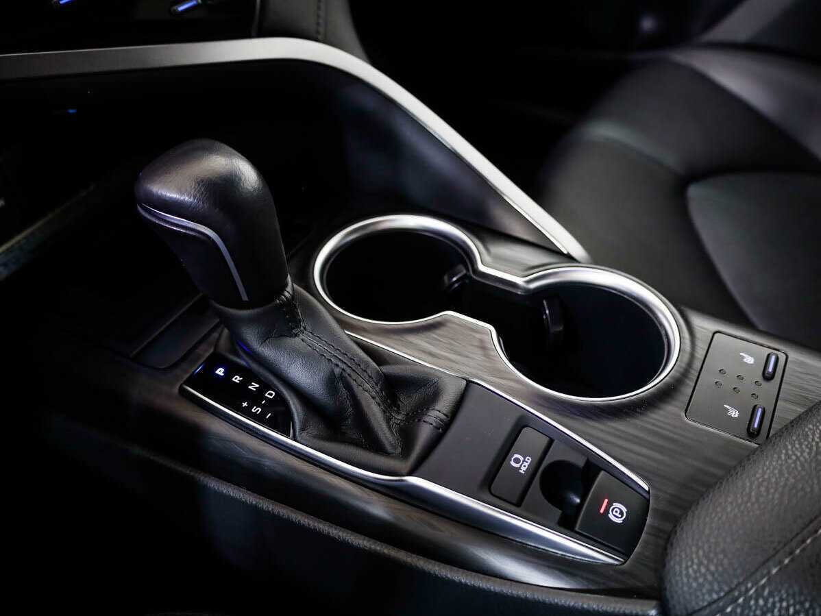 Toyota Camry, 2021 Фото №21