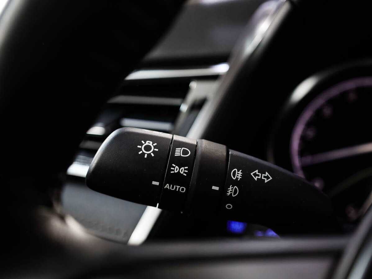 Toyota Camry, 2021 Фото №25