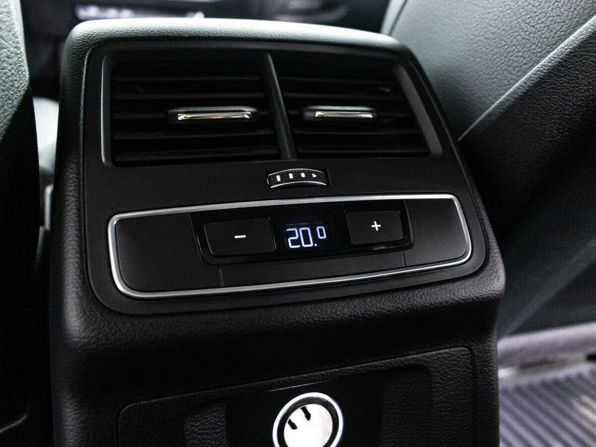 Audi A4, 2016 Фото №19