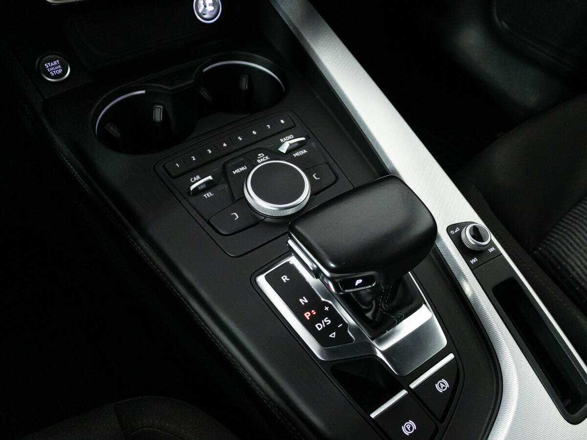 Audi A4, 2017 Фото №19