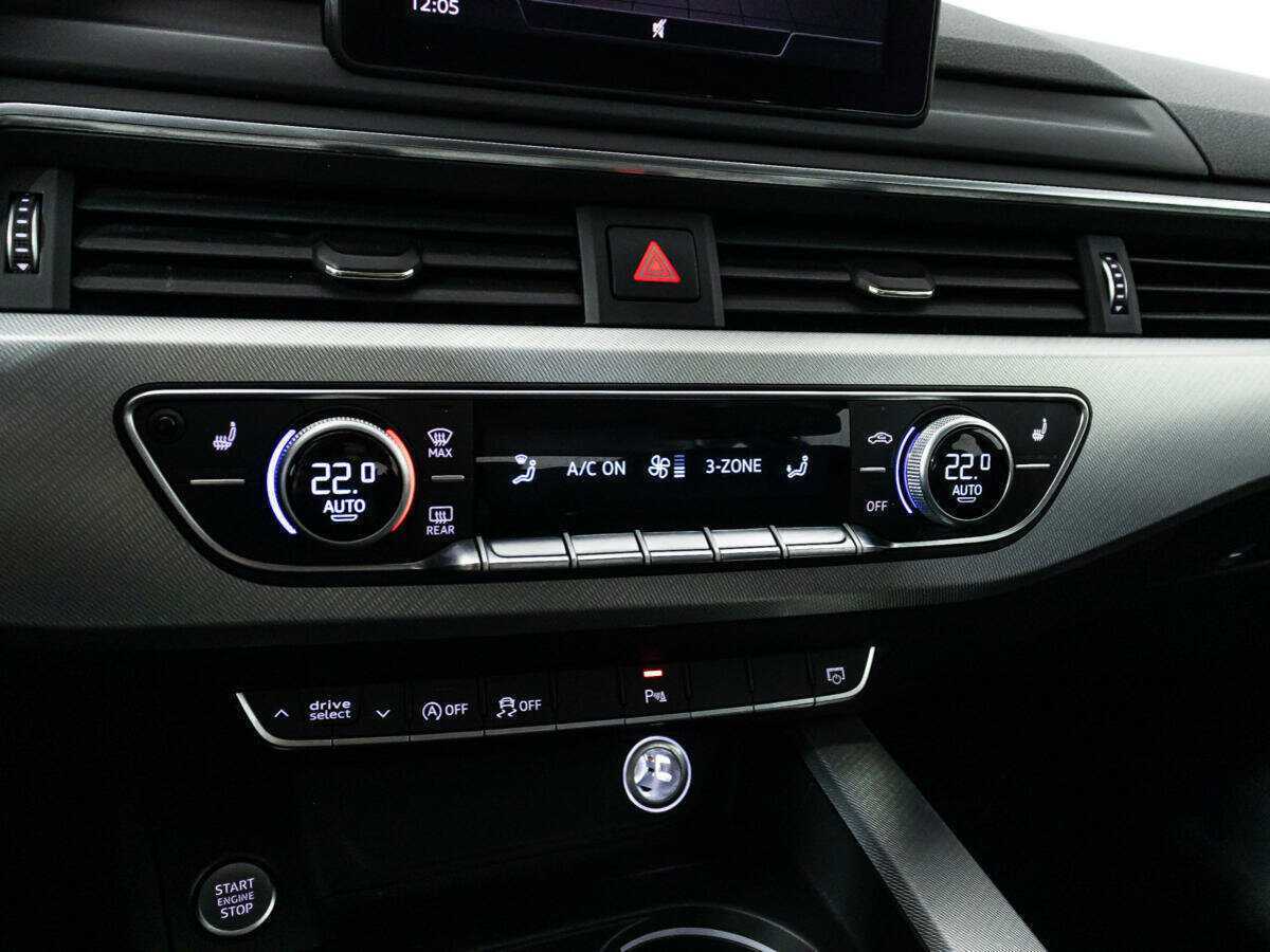 Audi A4, 2017 Фото №20