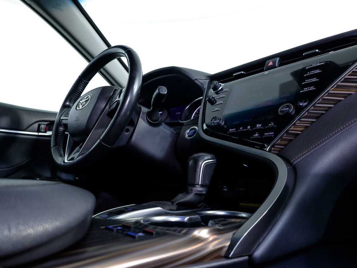 Toyota Camry, 2019 Фото №29