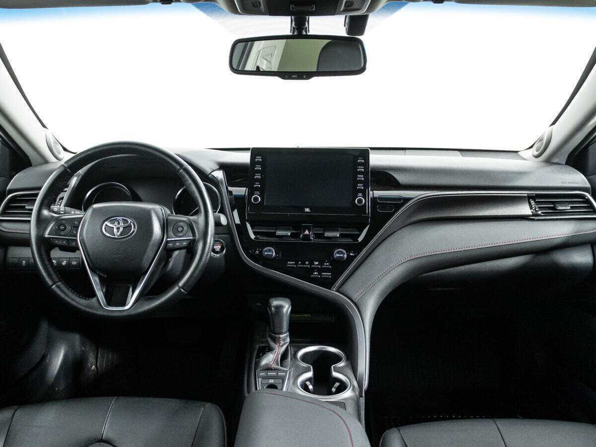 Toyota Camry, 2022 Фото №12