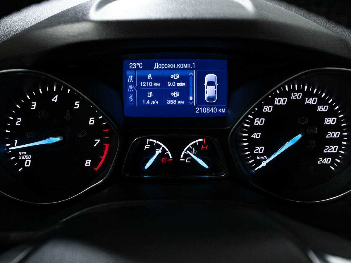 Ford Kuga, 2013 Фото №12