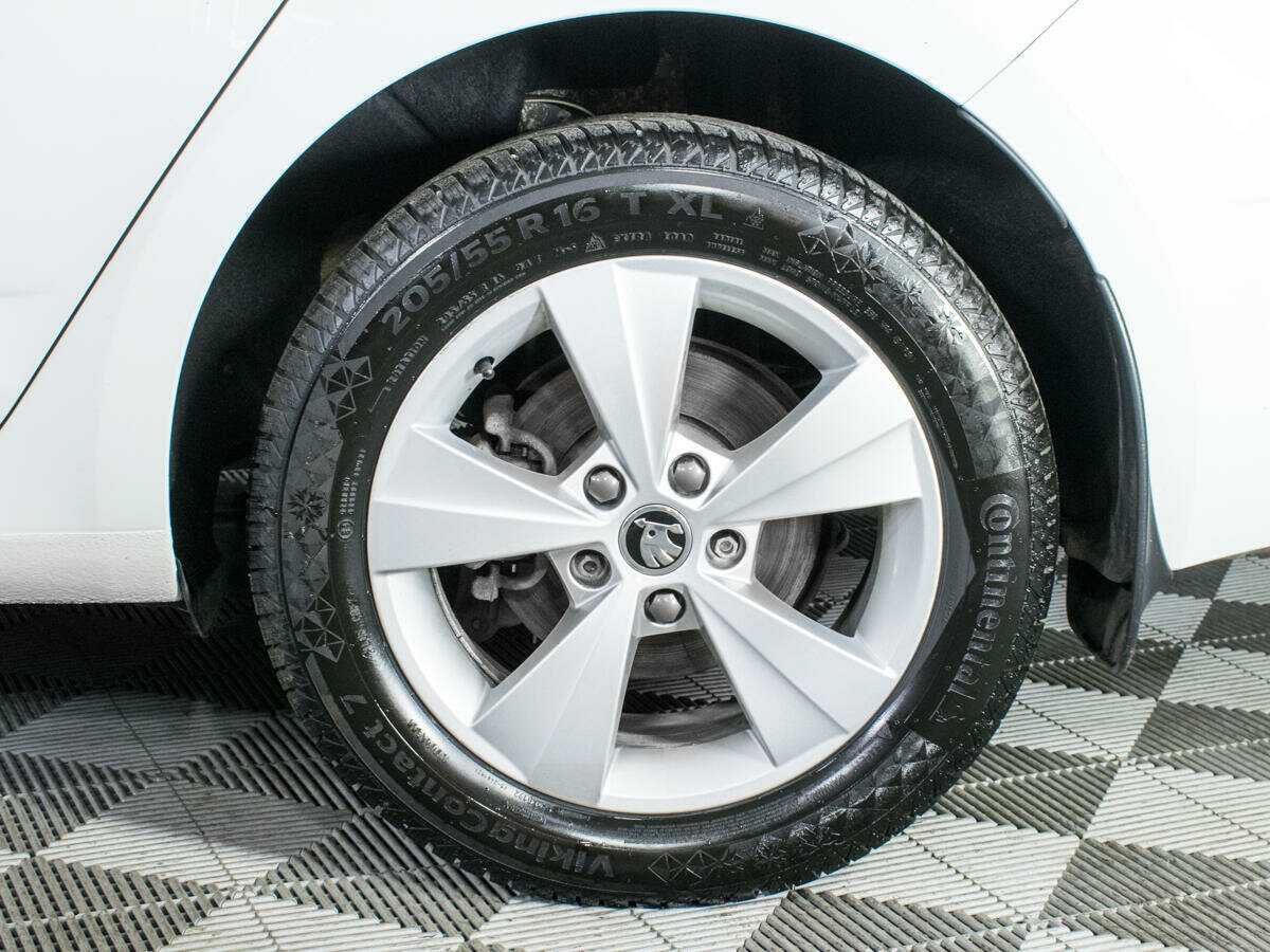 Skoda Octavia, 2018 Фото №17