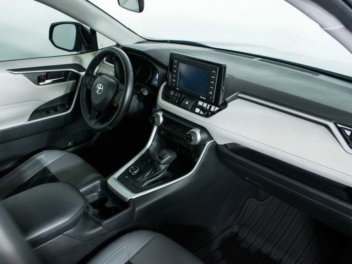 Toyota RAV4, 2020 Фото №9