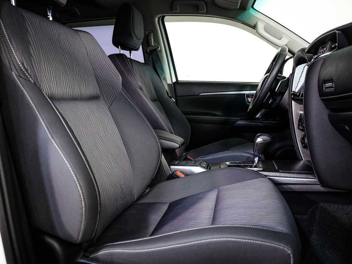 Toyota Fortuner, 2021 Фото №11
