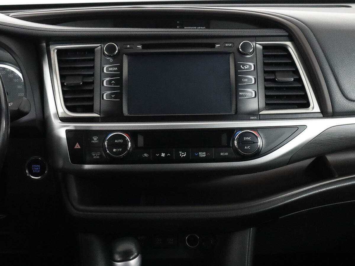 Toyota Highlander, 2018 Фото №12