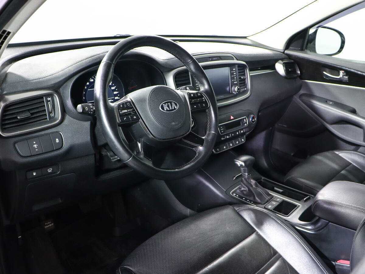 Kia Sorento, 2018 Фото №14