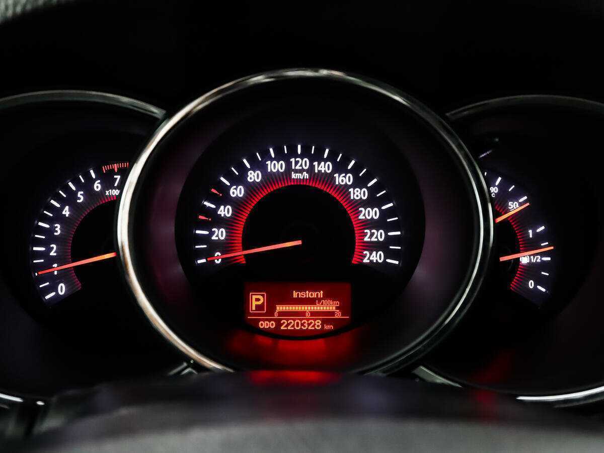 Kia Sorento, 2011 Фото №11