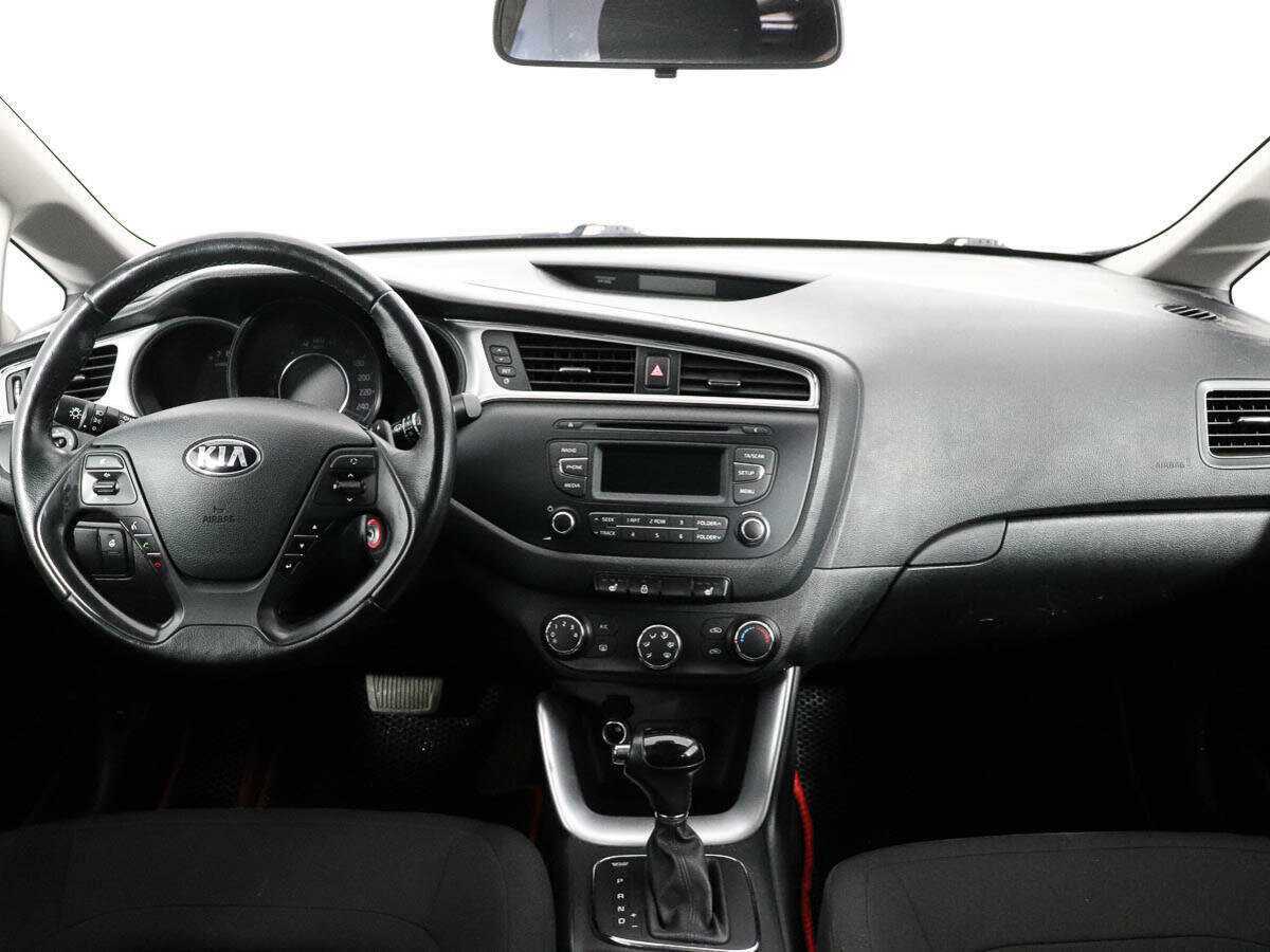 Kia Ceed, 2016 Фото №13