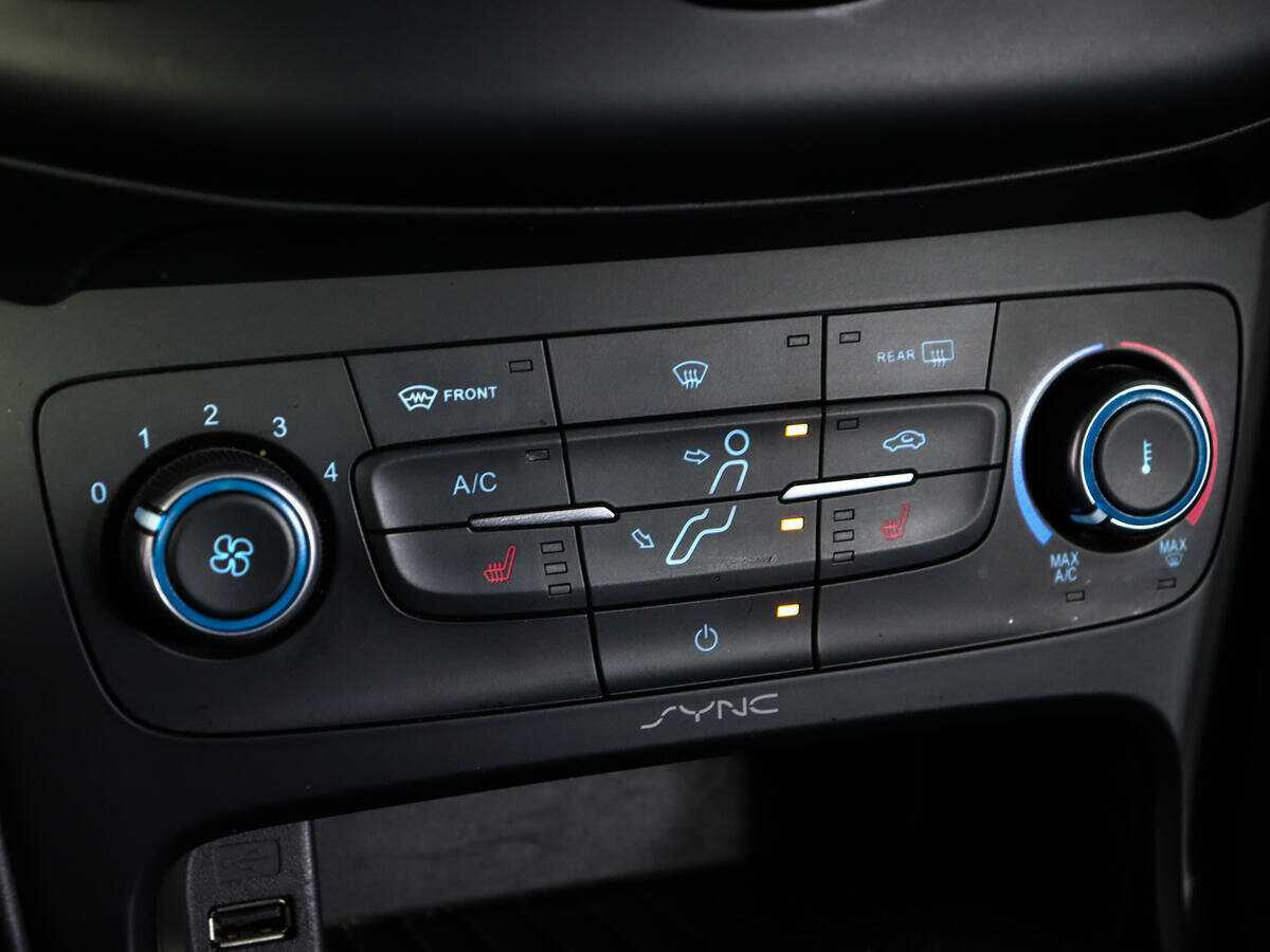 Ford Focus, 2018 Фото №16