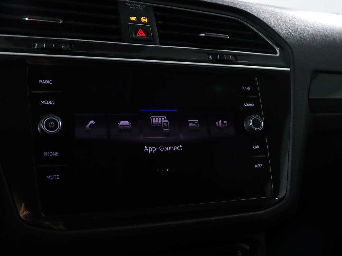 Volkswagen Tiguan, 2017 Фото №14