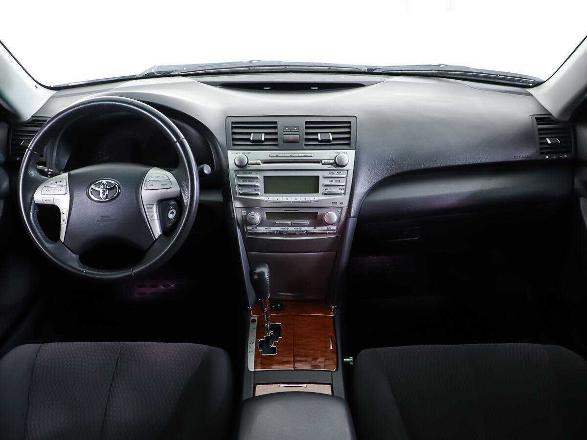 Toyota Camry, 2010 Фото №11