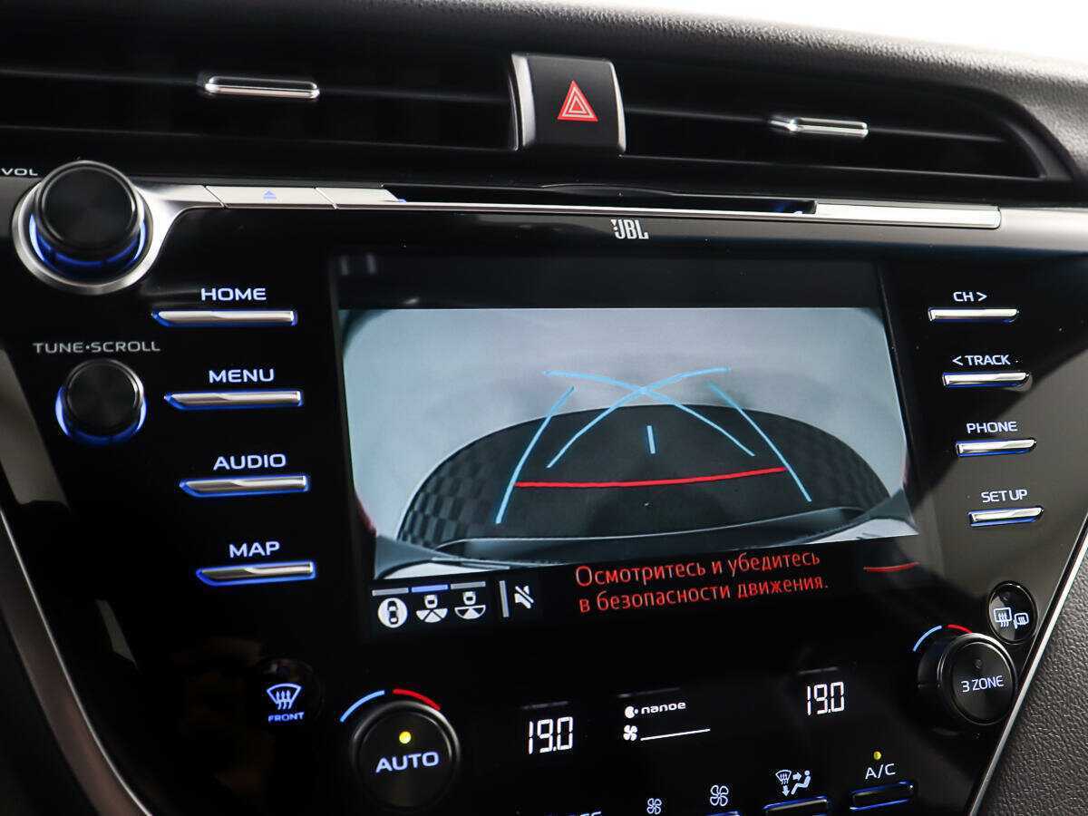 Toyota Camry, 2018 Фото №21