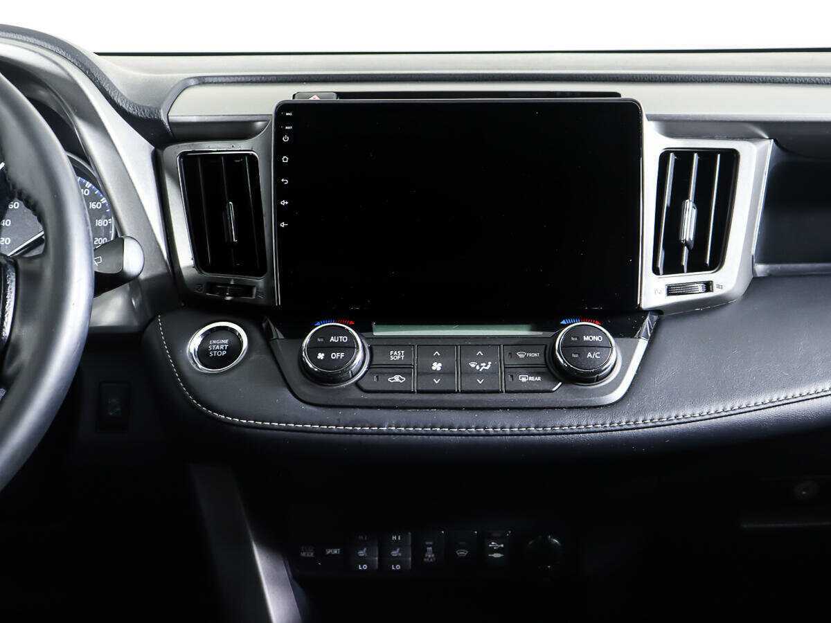 Toyota RAV4, 2017 Фото №12