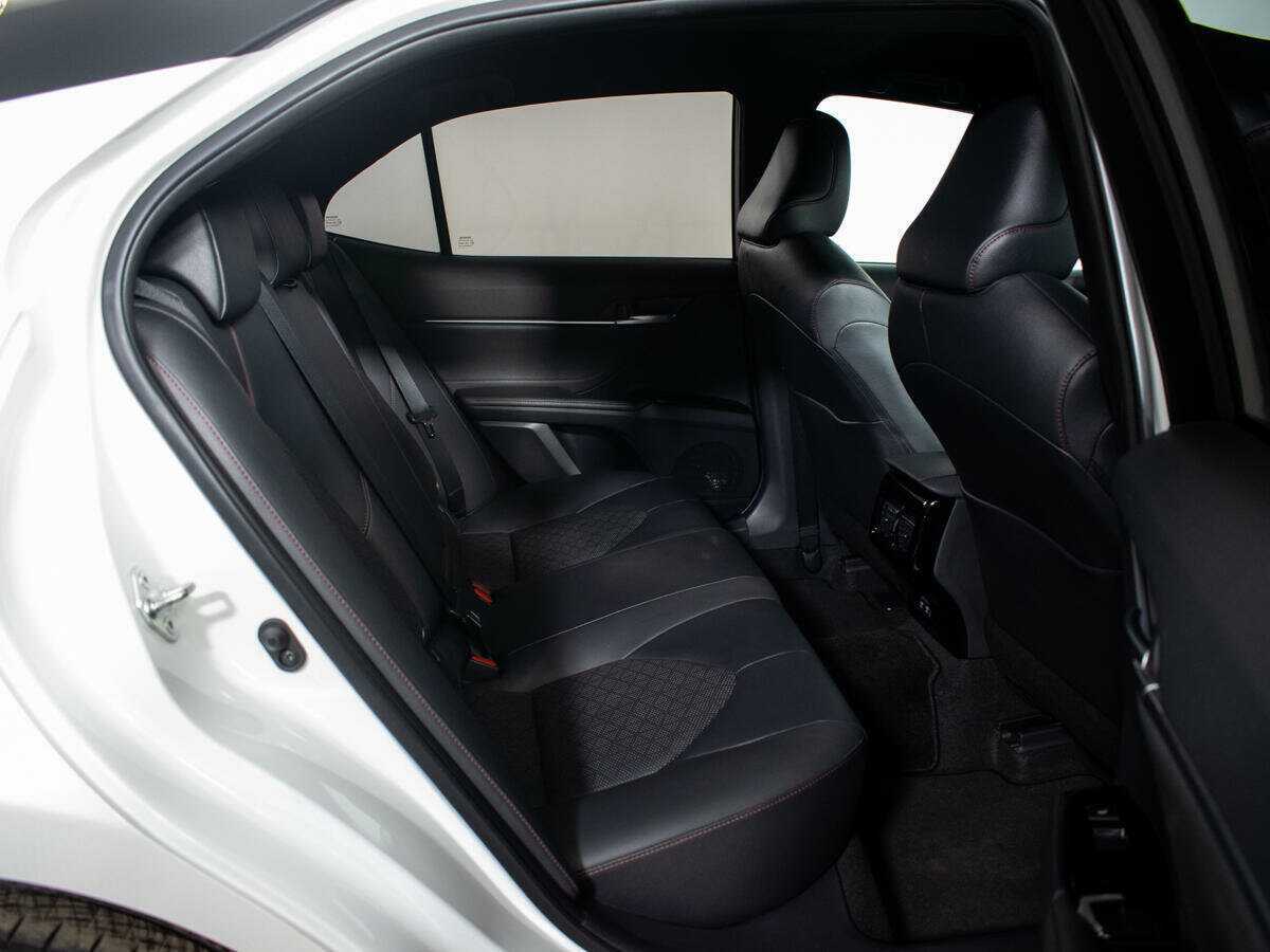 Toyota Camry, 2021 Фото №10