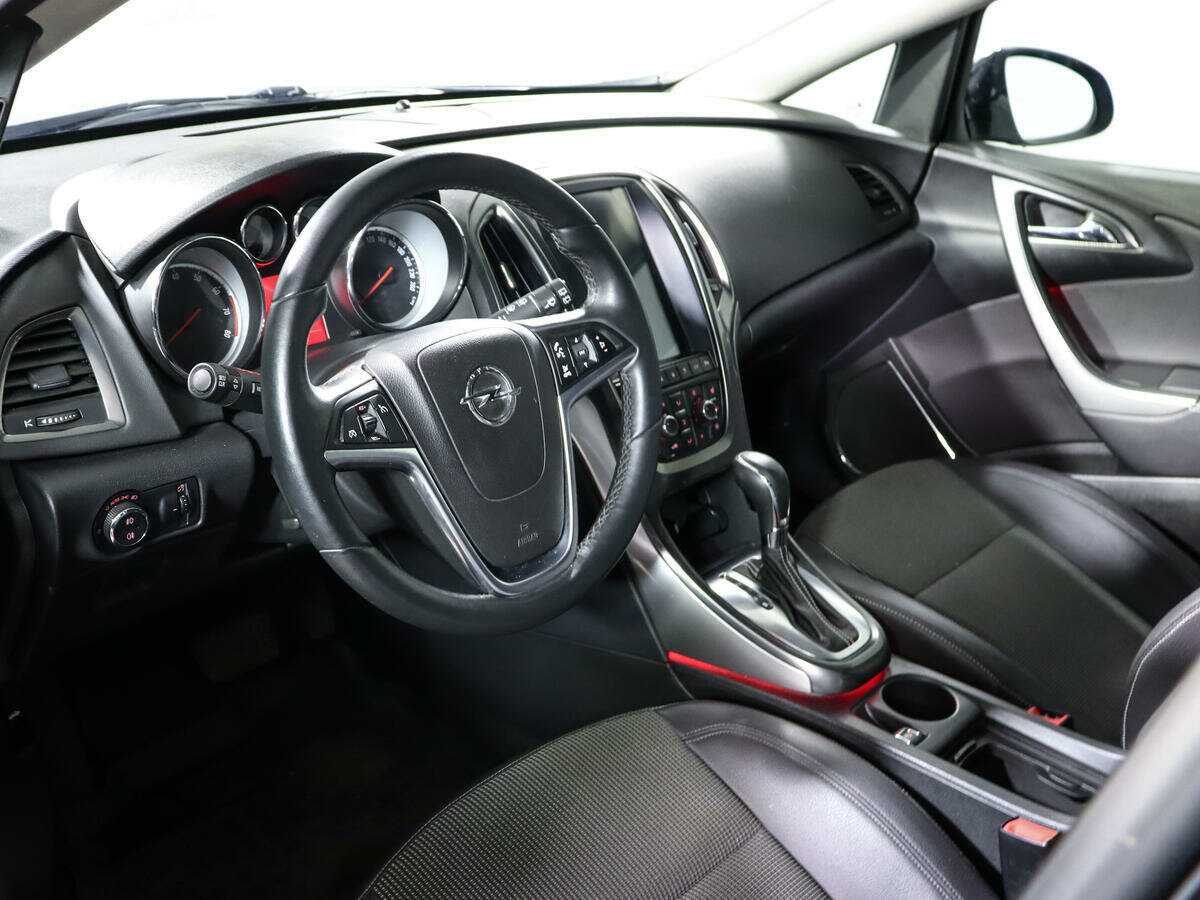 Opel Astra, 2011 Фото №12