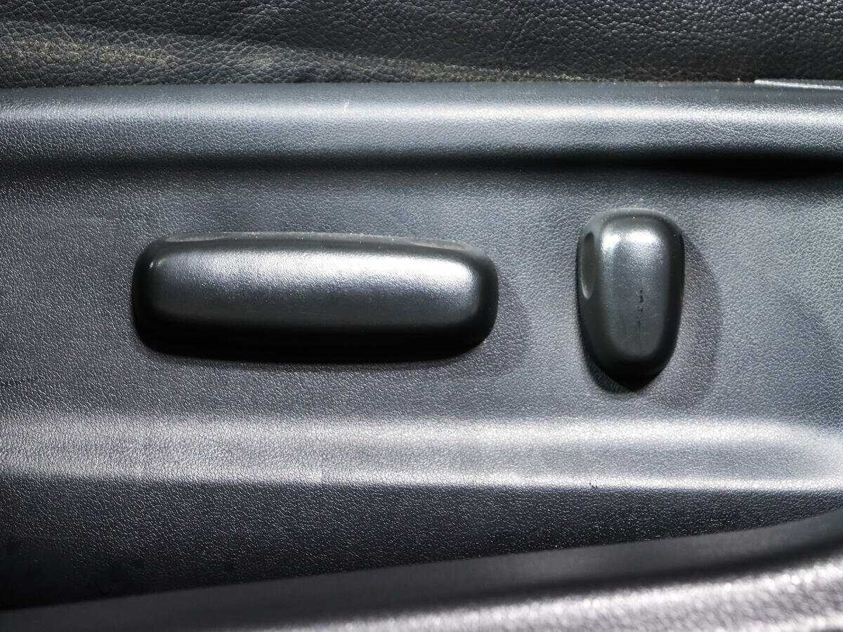 Toyota Camry, 2010 Фото №14