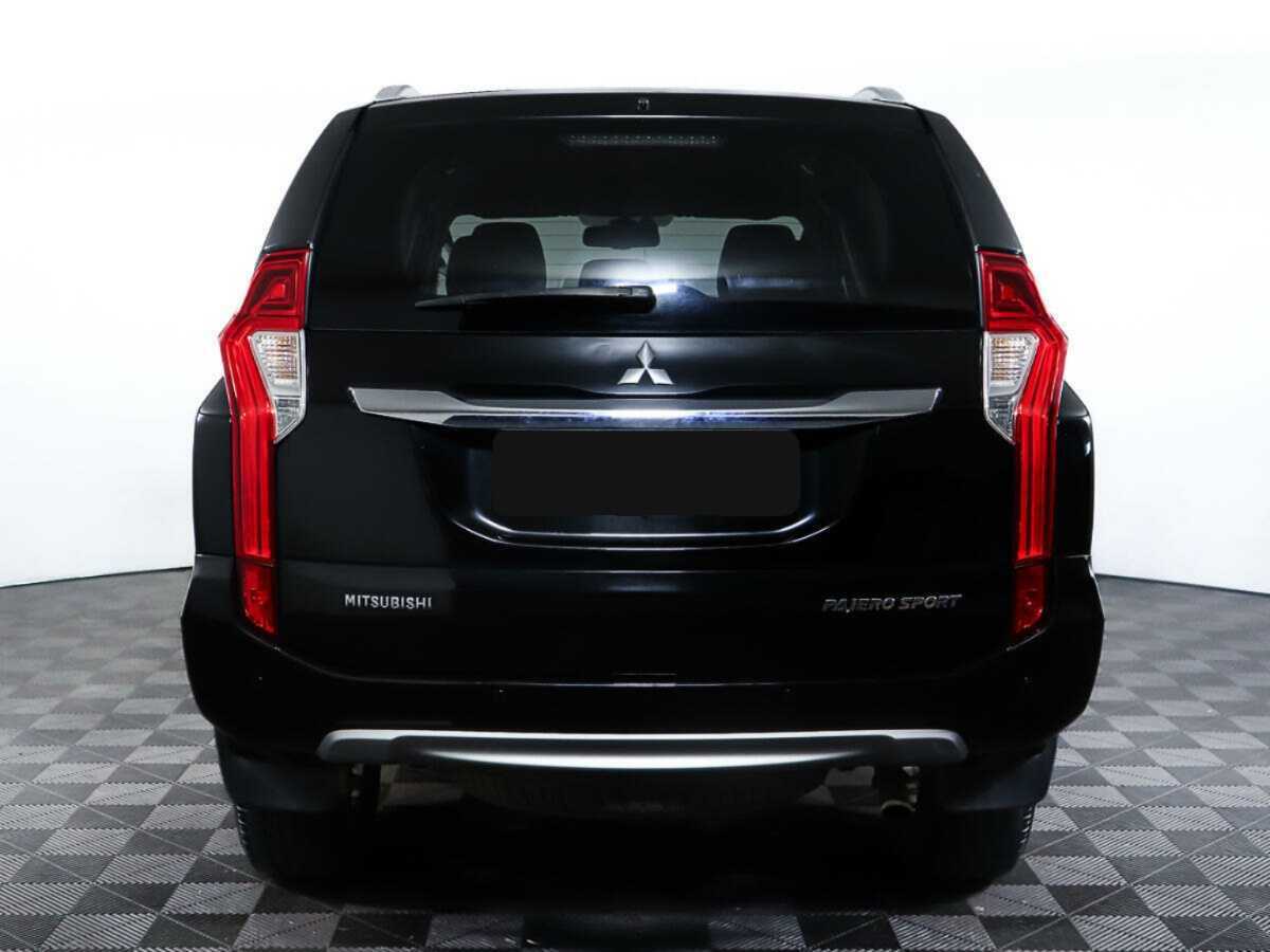 Mitsubishi Pajero Sport, 2016 Фото №6