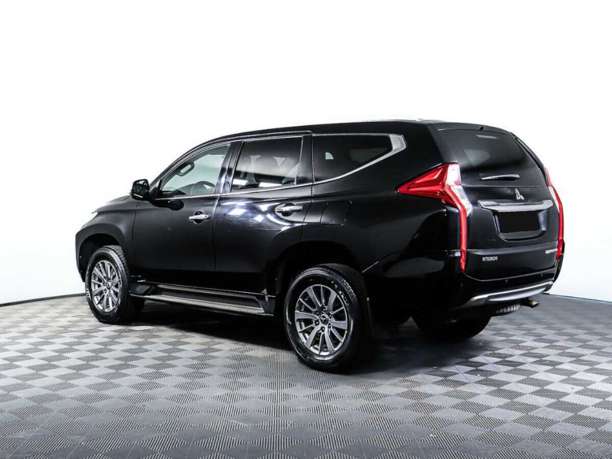 Mitsubishi Pajero Sport, 2016 Фото №7