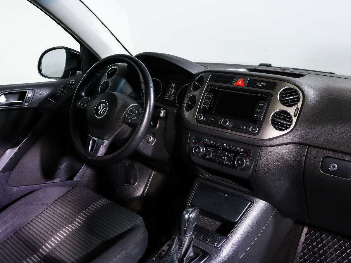Volkswagen Tiguan, 2010 - 145 518 км. | Фото №8