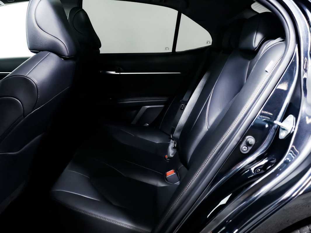 Toyota Camry, 2022 Фото №12