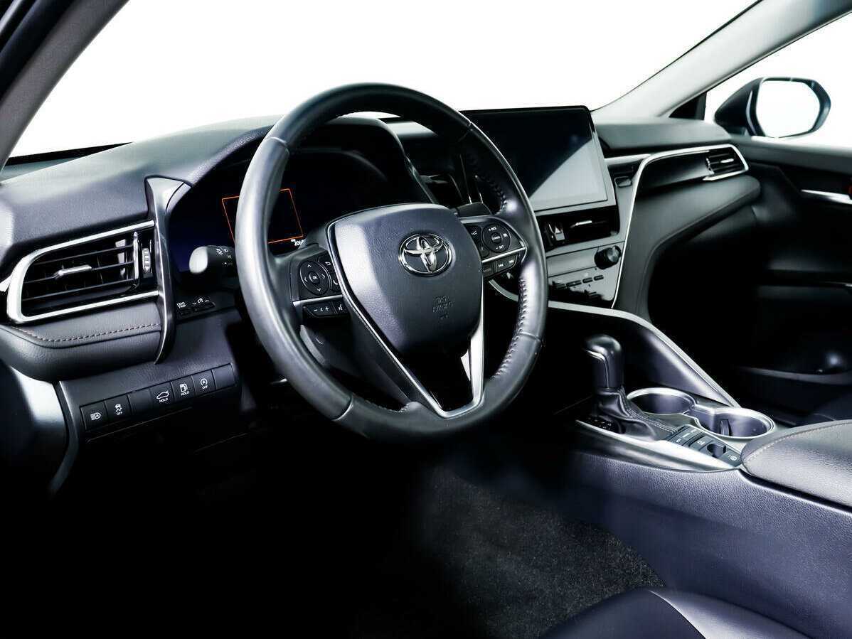 Toyota Camry, 2022 Фото №13
