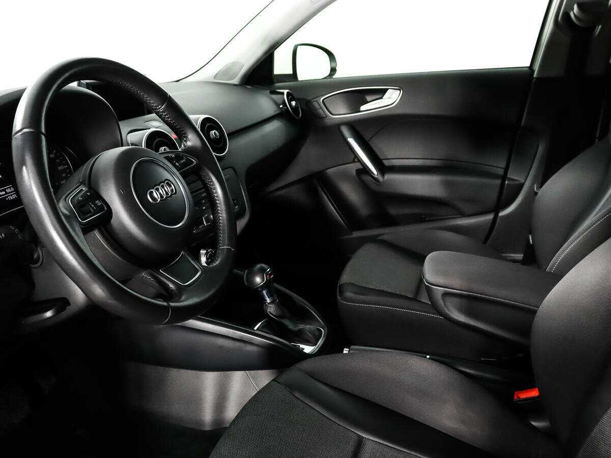 Audi A1 Sportback, 2014 Фото №9